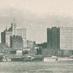 [Panorama of East River Wat...