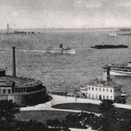 View of New York Harbor Sho...