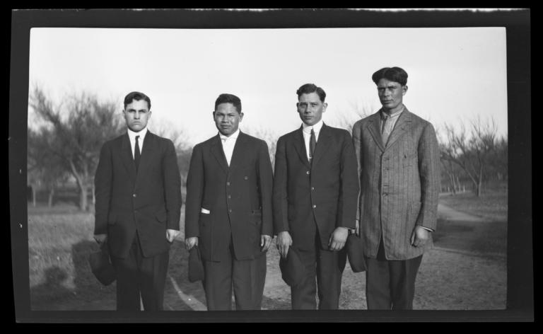 Four man. Gentleman four Georgia American Soong 1938.