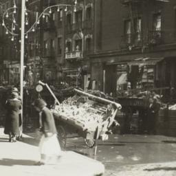 Pushcarts on Elizabeth Street